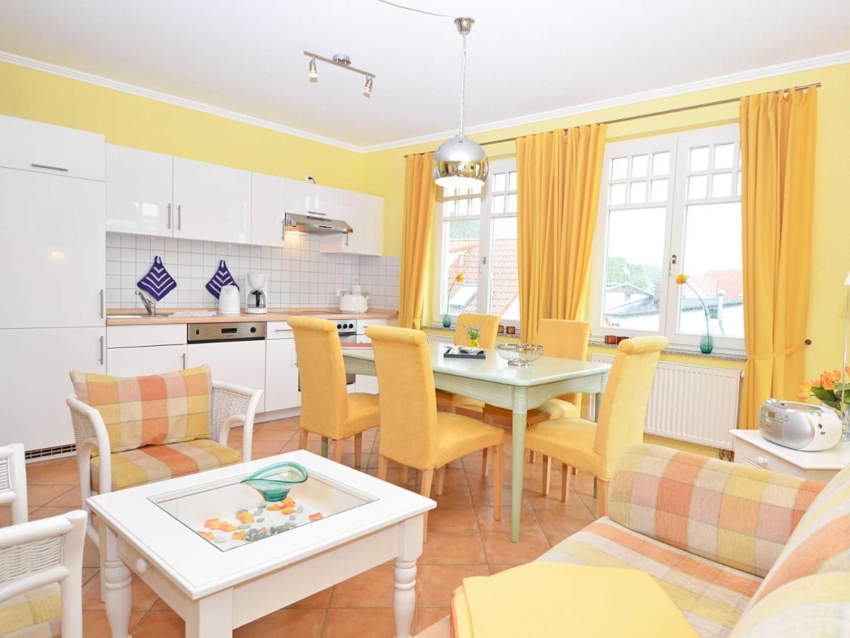 Villa Laetitia - WG 15 - zentral, strandnah, 2 Balkone Binz Esterno foto